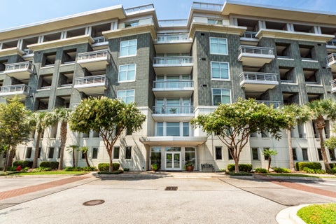 Photo of 269 Cooper River Drive, Mount Pleasant, SC 29464 (MLS # 26018327)