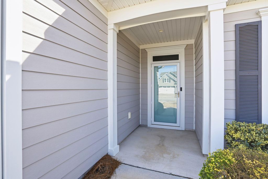 Photo of 3033 Aura Lane, Summerville, SC 29483 (MLS # 26005995)