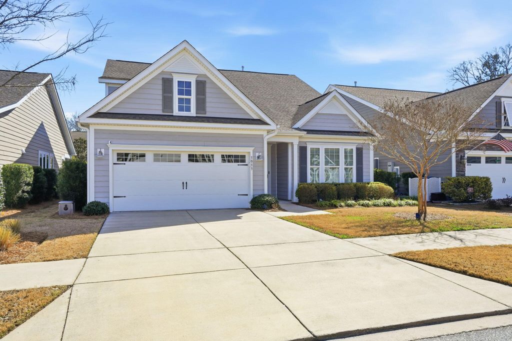 Photo of 3033 Aura Lane, Summerville, SC 29483 (MLS # 26005995)