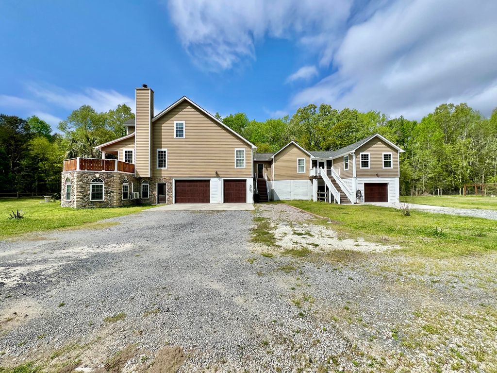 Photo of 6440 St Anthony Drive, Hollywood, SC 29449 (MLS # 25009928)