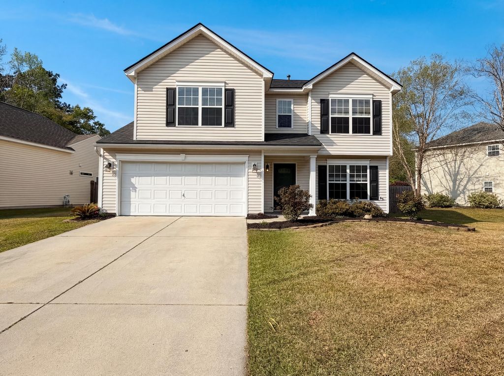 Photo of 202 Arbor Oaks Drive, Summerville, SC 29485 (MLS # 26008247)