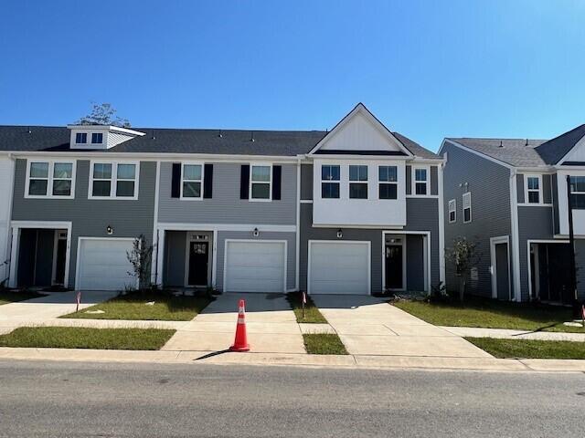 104 Roxanne Drive 106