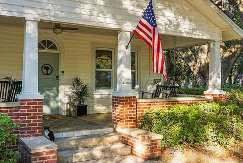 A home in Smoaks