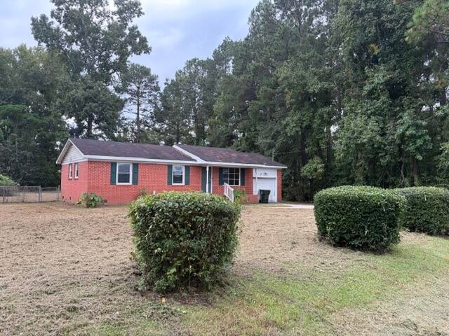 Photo of 111 Kitfield Road, Moncks Corner, SC 29461 (MLS # 26026603)