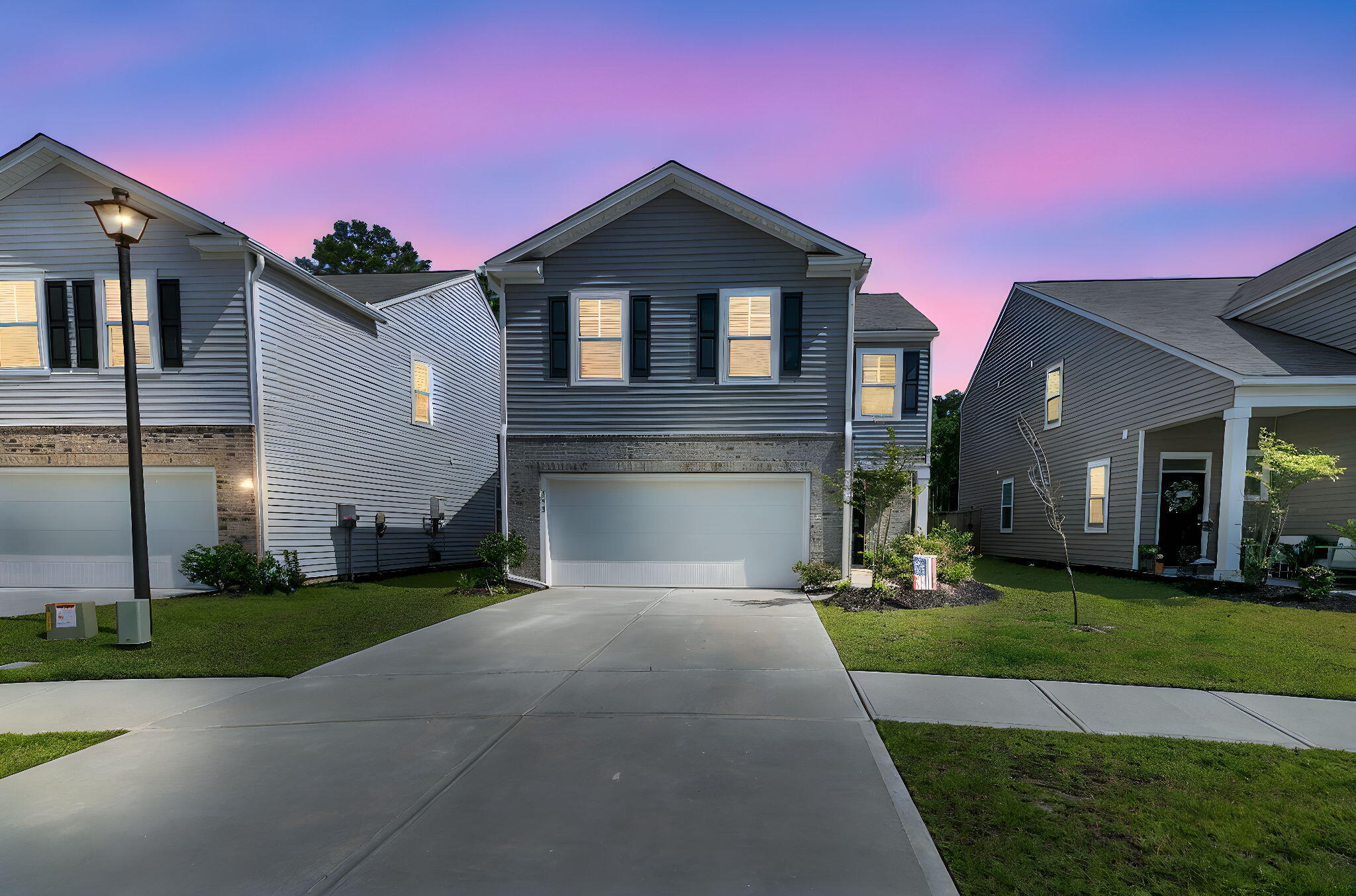 View Summerville, SC 29486 house