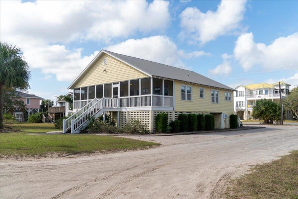 2302 PALMETTO BLVD, EDISTO ISLAND, SC 29438 - Image bc8d7d8c8afe1e12953784c731f45f18/2664520008