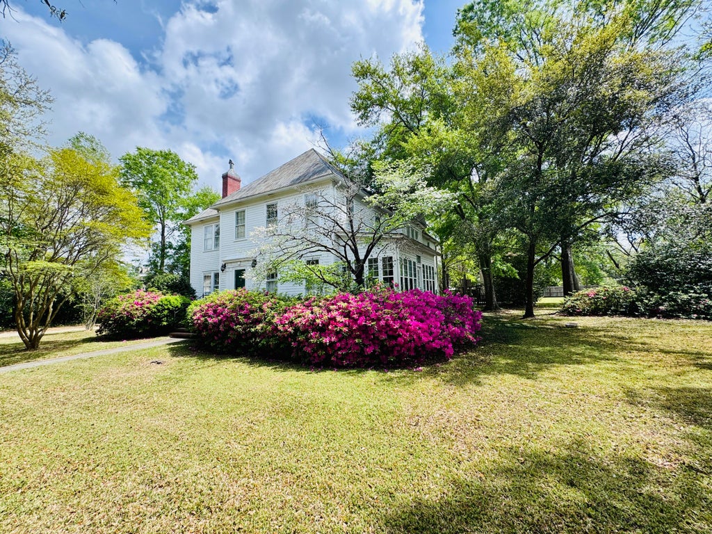 Photo of 5 S Rosemary Avenue, Andrews, SC 29510 (MLS # 26021908)