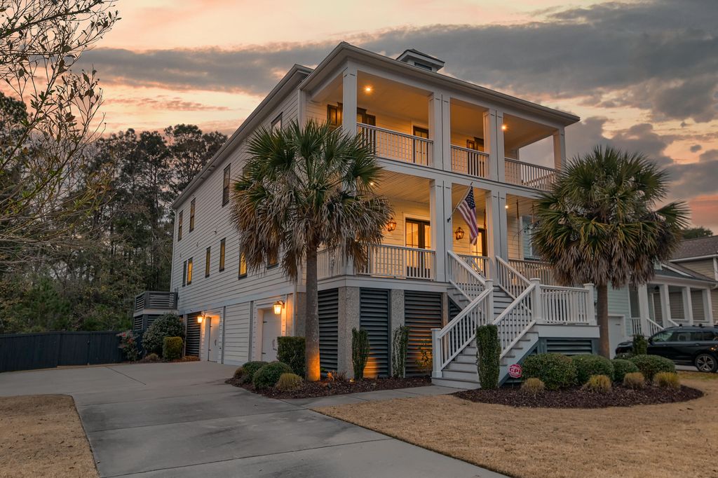 Photo of 1489 Red Tide Road, Mount Pleasant, SC 29466 (MLS # 26004959)