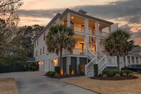 Photo of 1489 Red Tide Road, Mount Pleasant, SC 29466 (MLS # 26004959)