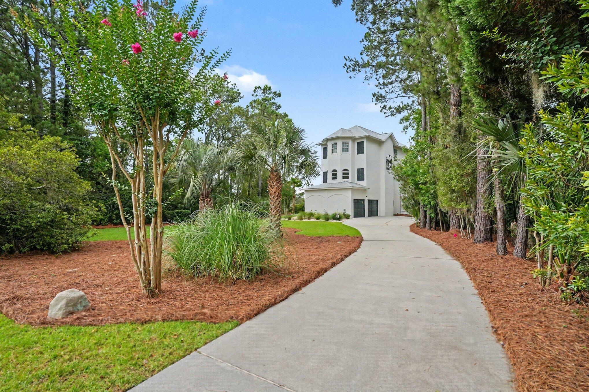 1604 Regimental Lane