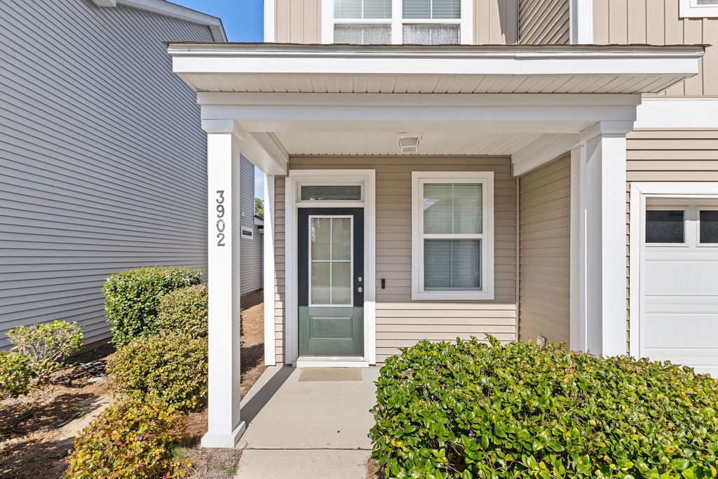 Photo of 3902 Poplar Grove Place, Summerville, SC 29483 (MLS # 26006232)