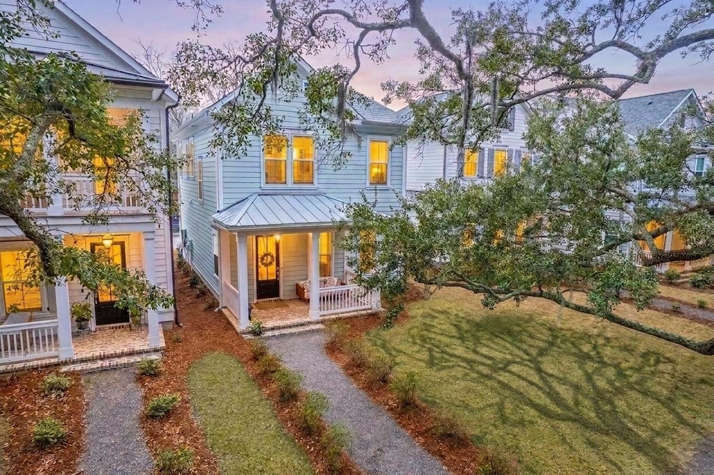 Photo of 1032 Avenue Of Oaks, Charleston, SC 29407 (MLS # 26020059)