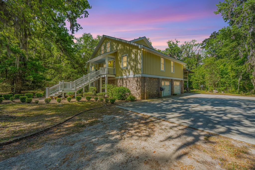 Photo of 9434 Savannah Highway, Adams Run, SC 29426 (MLS # 26011514)