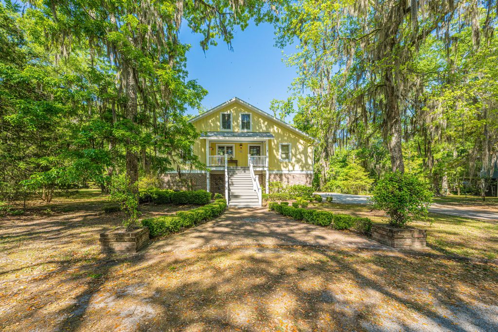 Photo of 9434 Savannah Highway, Adams Run, SC 29426 (MLS # 26011514)