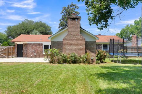 A home in Summerville