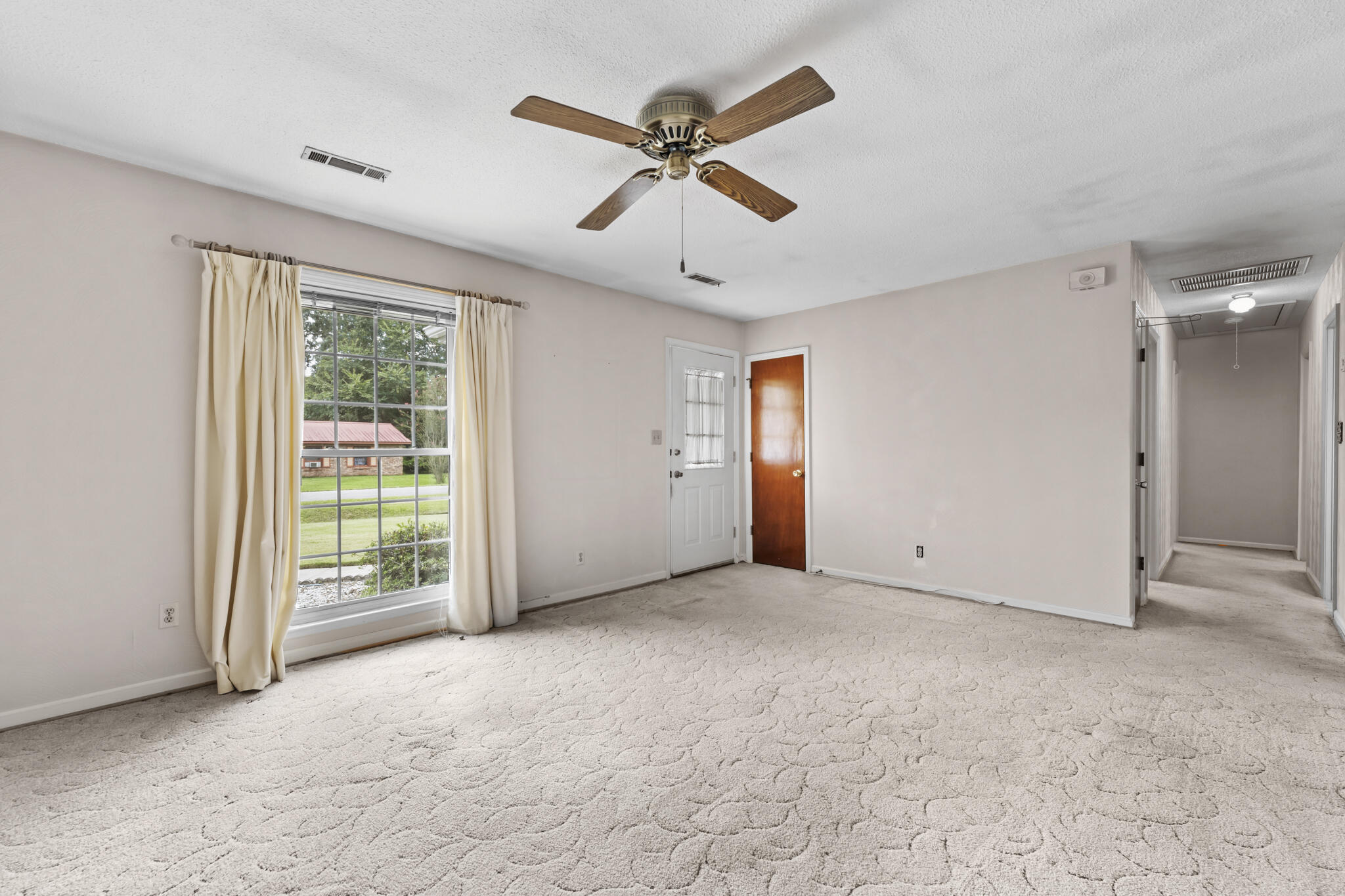127 Clarine Drive