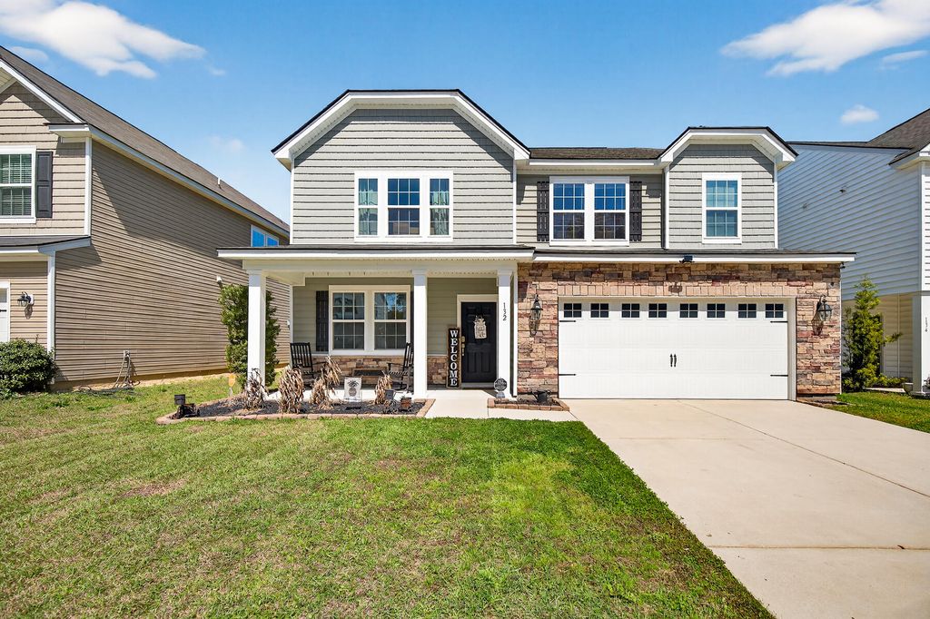 Photo of 132 Lakestone Road, Moncks Corner, SC 29461 (MLS # 26007606)