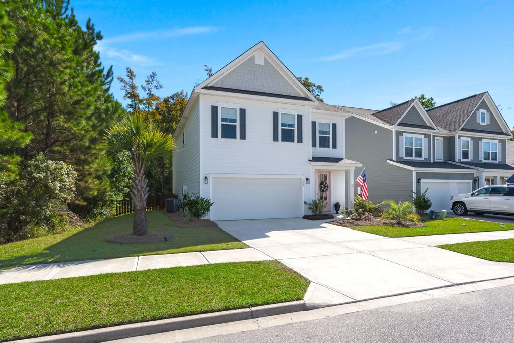 Photo of 162 Cherry Grove Drive, Summerville, SC 29483 (MLS # 25028737)