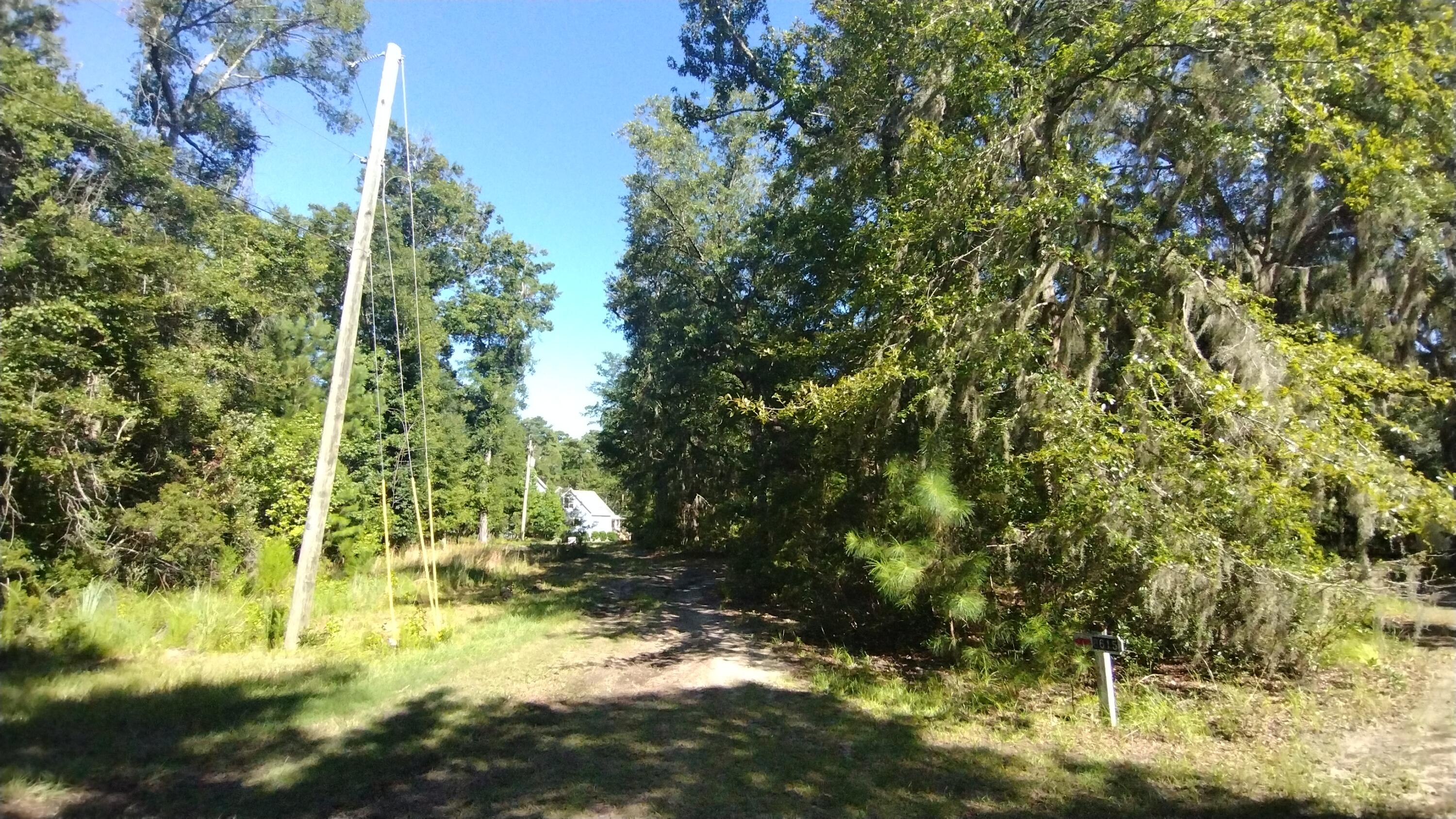 8615 Raccoon Island Road