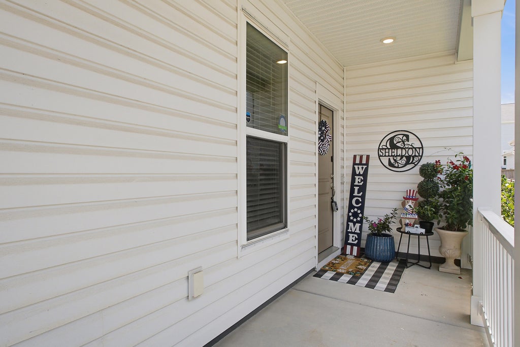 Photo of 522 Spring Hollow Drive, Charleston, SC 29492 (MLS # 26025997)