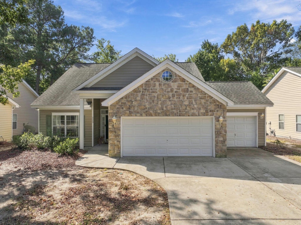 Photo of 4969 Franconia Drive, Summerville, SC 29485 (MLS # 26029521)