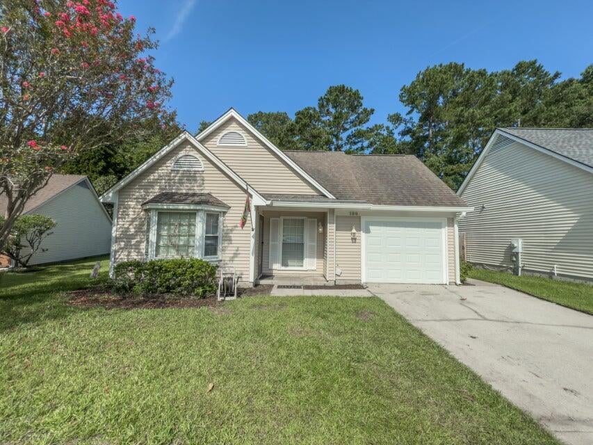 Photo of 136 Alston Circle, Goose Creek, SC 29445 (MLS # 26018149)