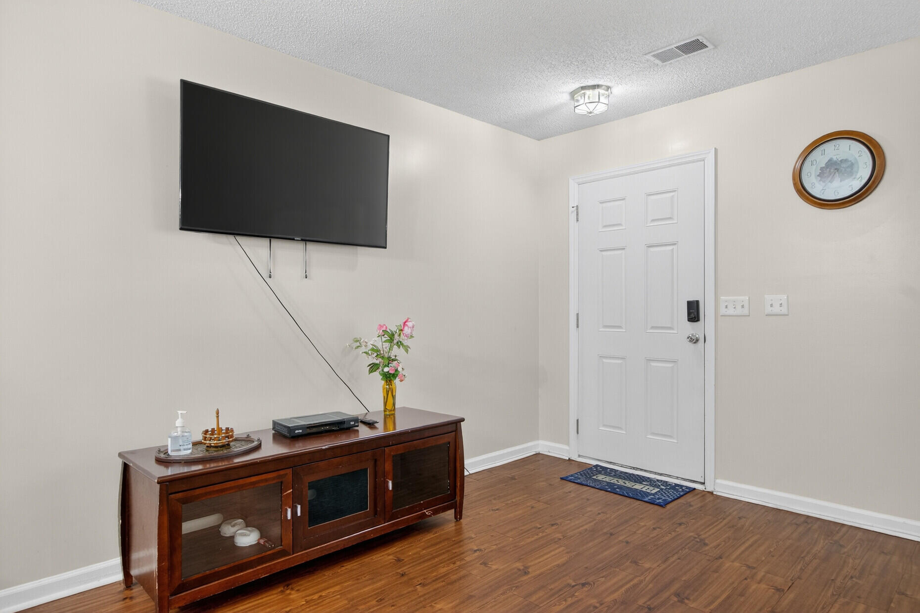 8058 Shadow Oak Drive