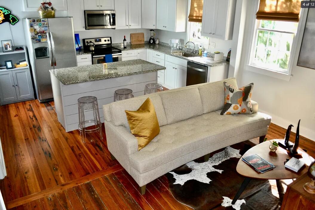 17 Nassau Street Apt A