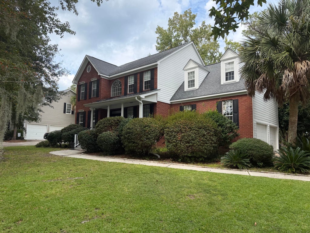 Photo of 135 Old Course Road, Summerville, SC 29485 (MLS # 26026434)