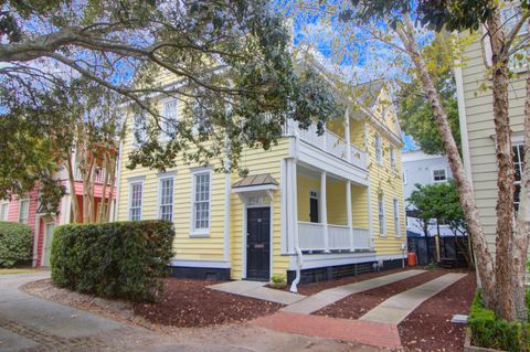 13 Radcliffe Place Charleston SC 29403