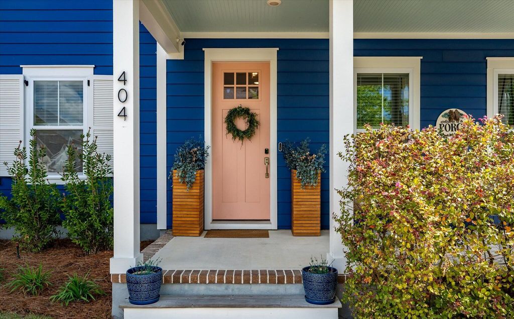 Photo of 404 Gray Bark Road, Summerville, SC 29486 (MLS # 26009535)