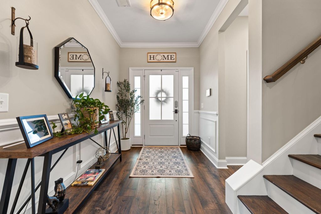 Photo of 427 Whispering Breeze Lane, Summerville, SC 29486 (MLS # 26020395)