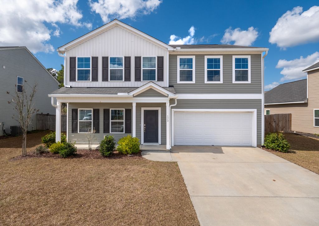 Photo of 173 Clydesdale Circle, Summerville, SC 29486 (MLS # 26006427)