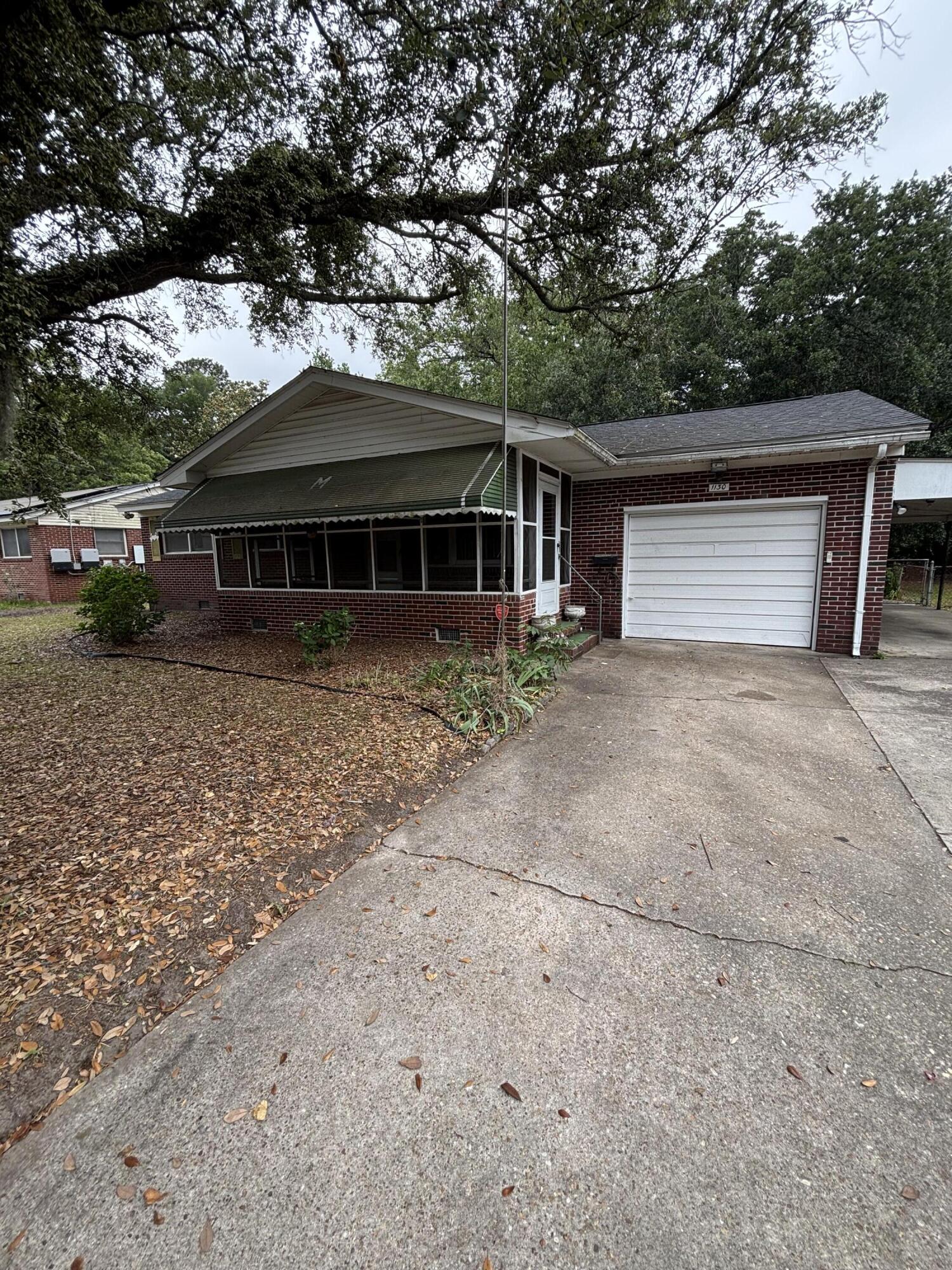 1130 Yeamans Hall Road
