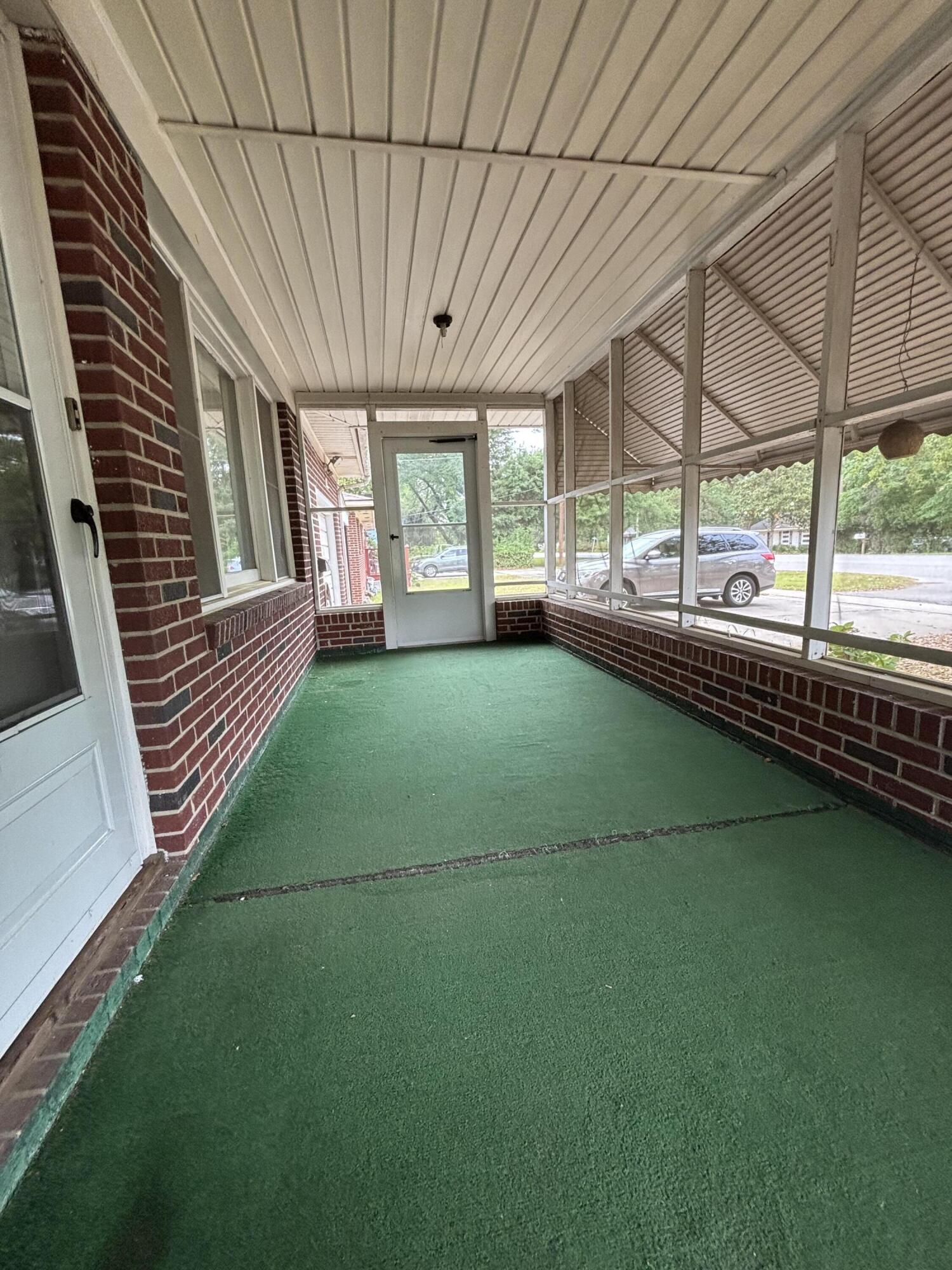 1130 Yeamans Hall Road