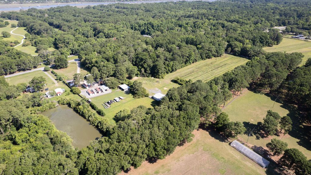 Photo of 4011 Betsy Kerrison Parkway, Johns Island, SC 29455 (MLS # 26018034)