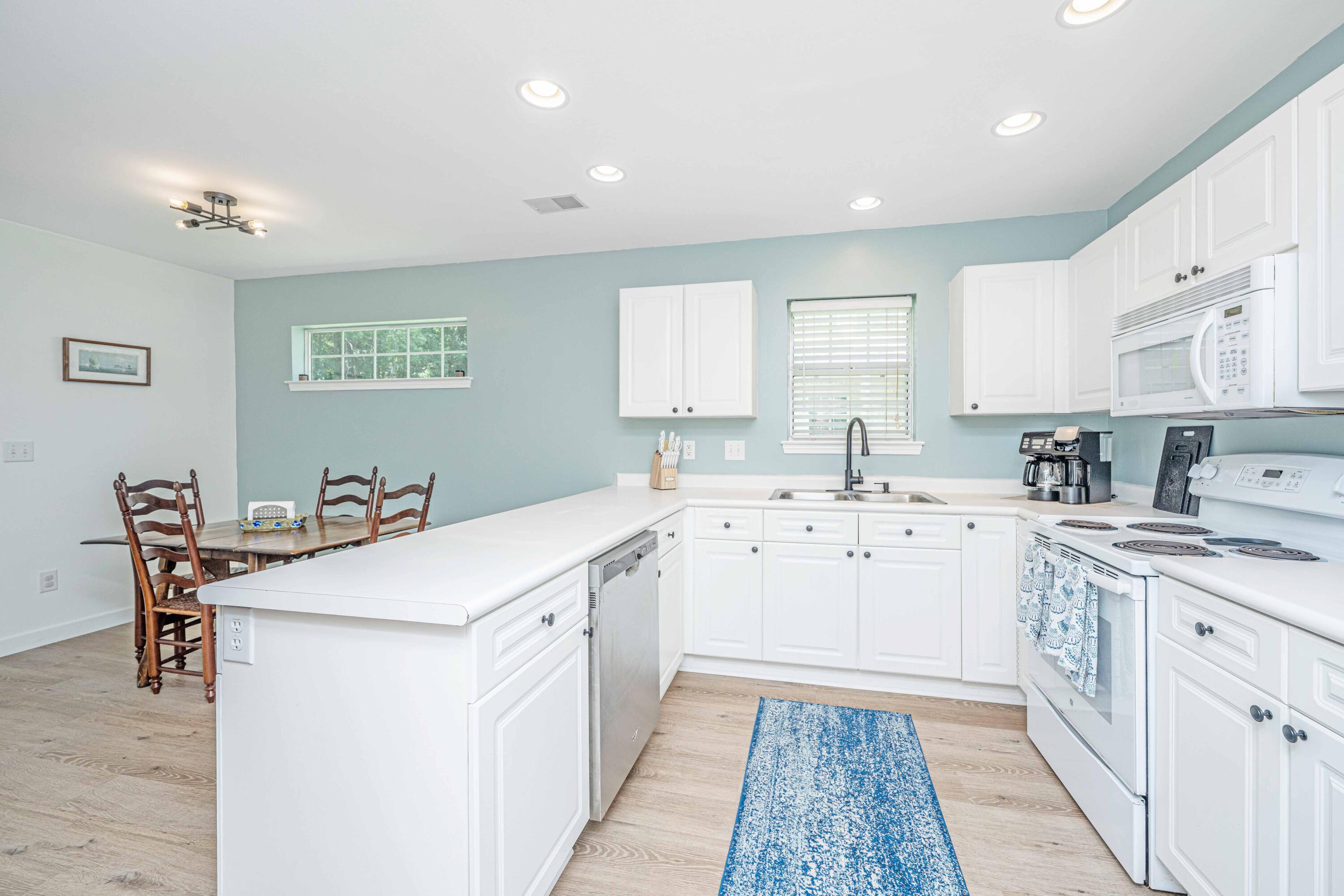 2220 Kings Gate Lane