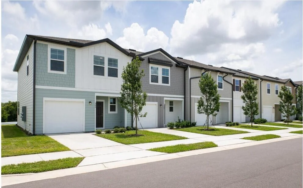 421 Colchester Court
