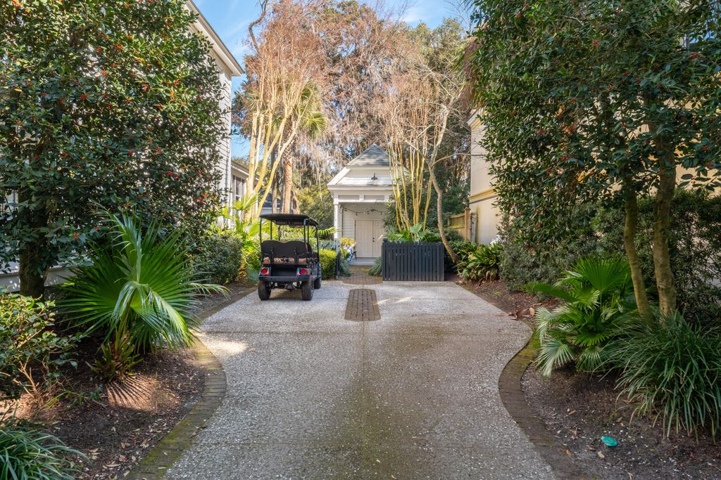 Photo of 70 Saturday Road, Mount Pleasant, SC 29464 (MLS # 26004600)