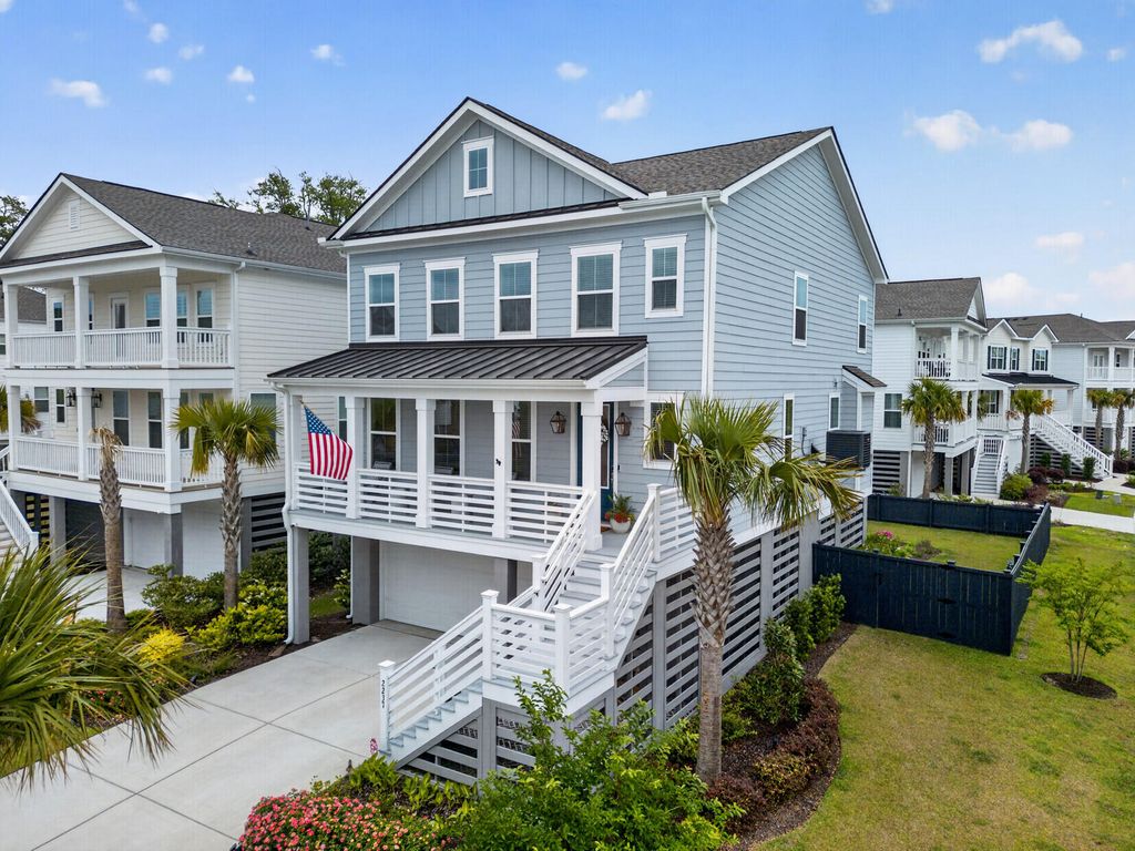 Photo of 2237 Tillage St Street, Mount Pleasant, SC 29466 (MLS # 26012139)