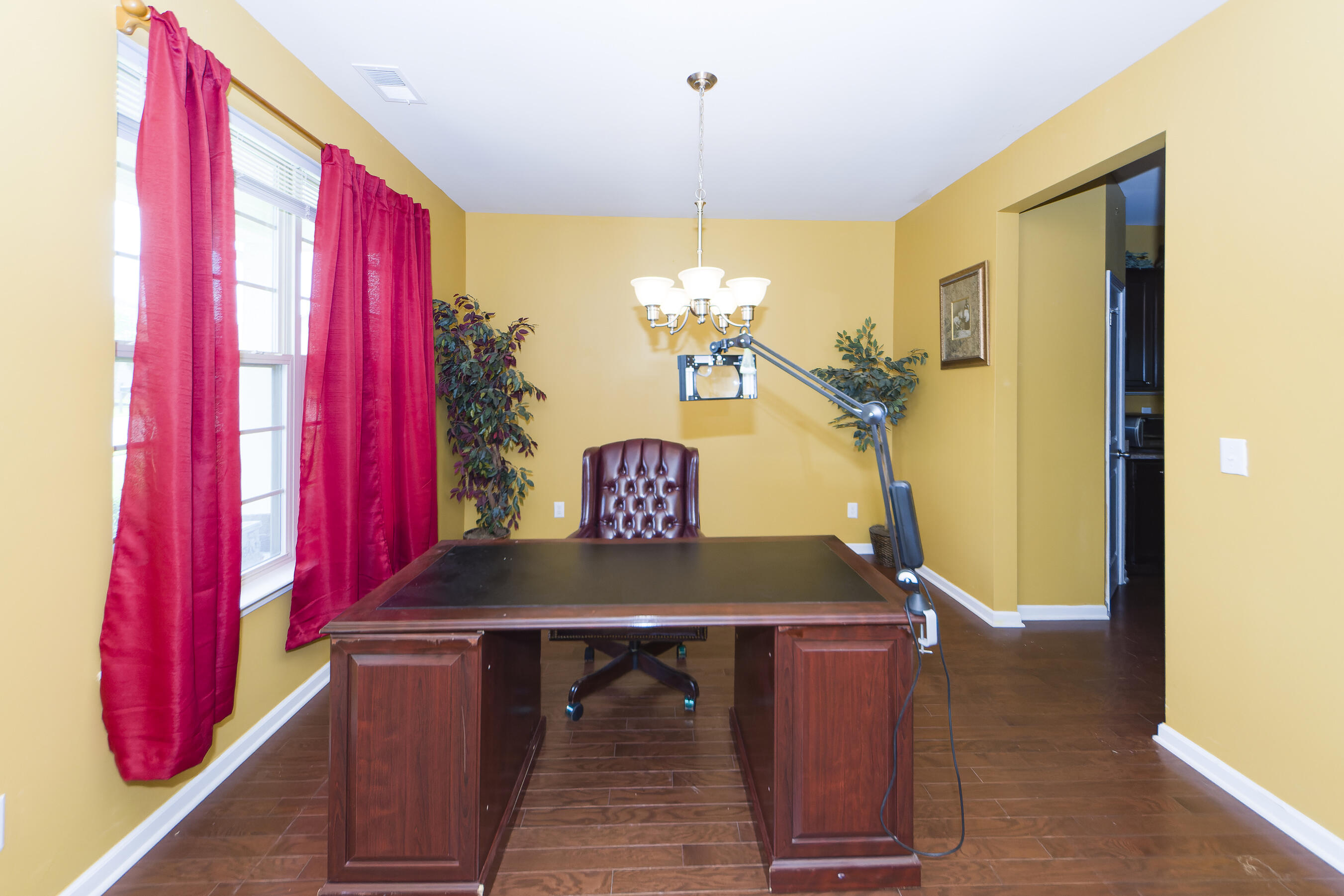 7600 High Maple Circle