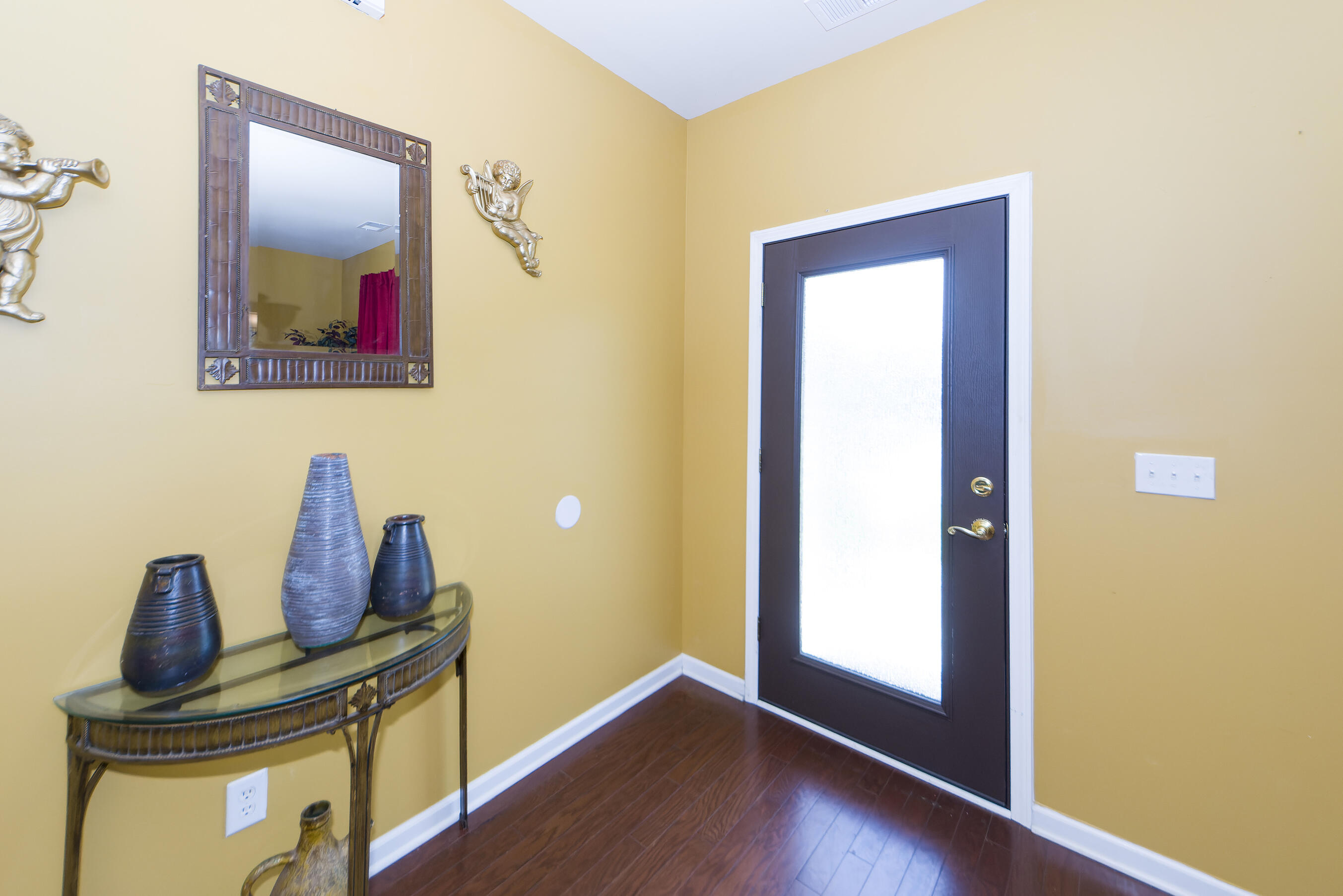 7600 High Maple Circle