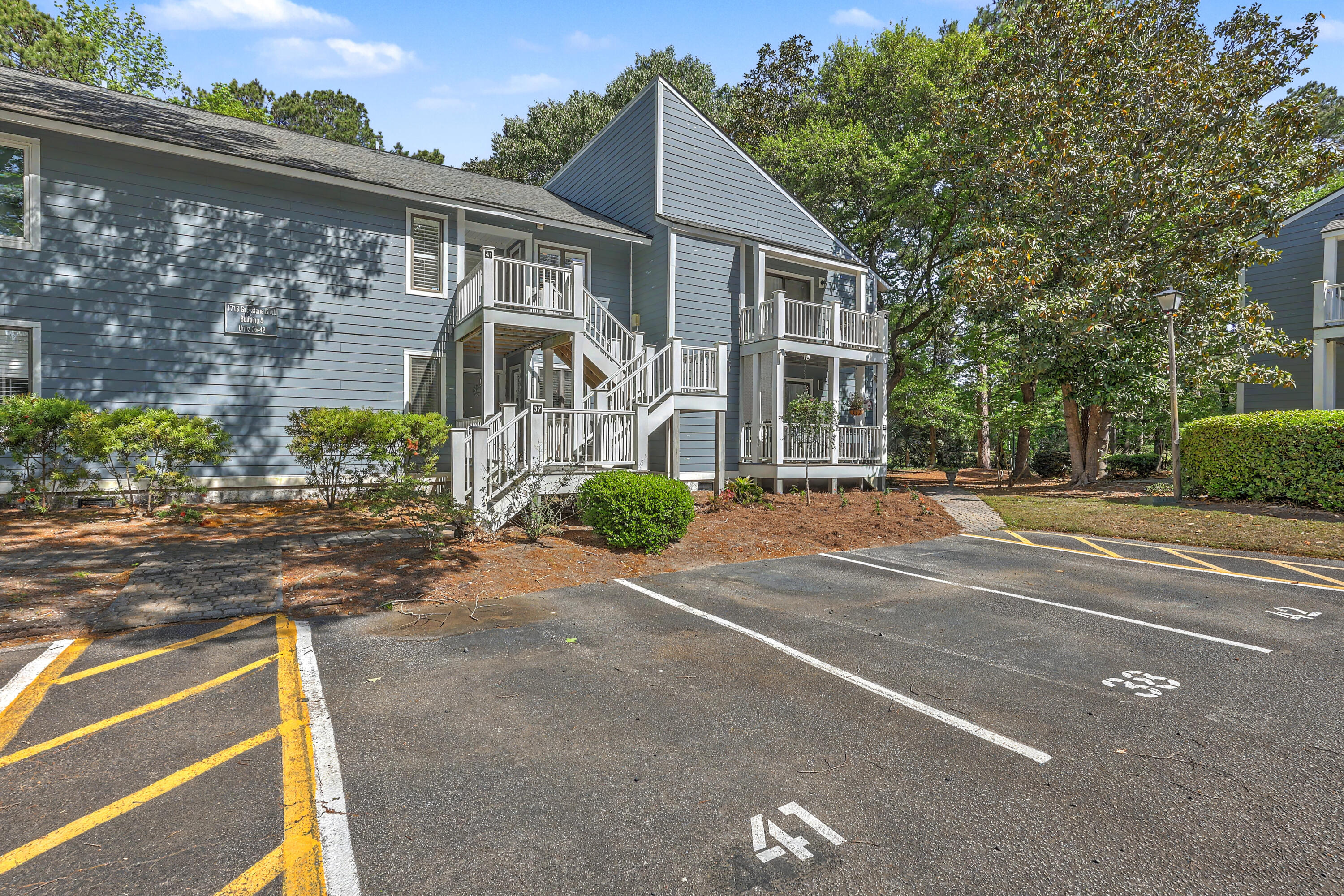 1713 Greystone Boulevard Apt 41