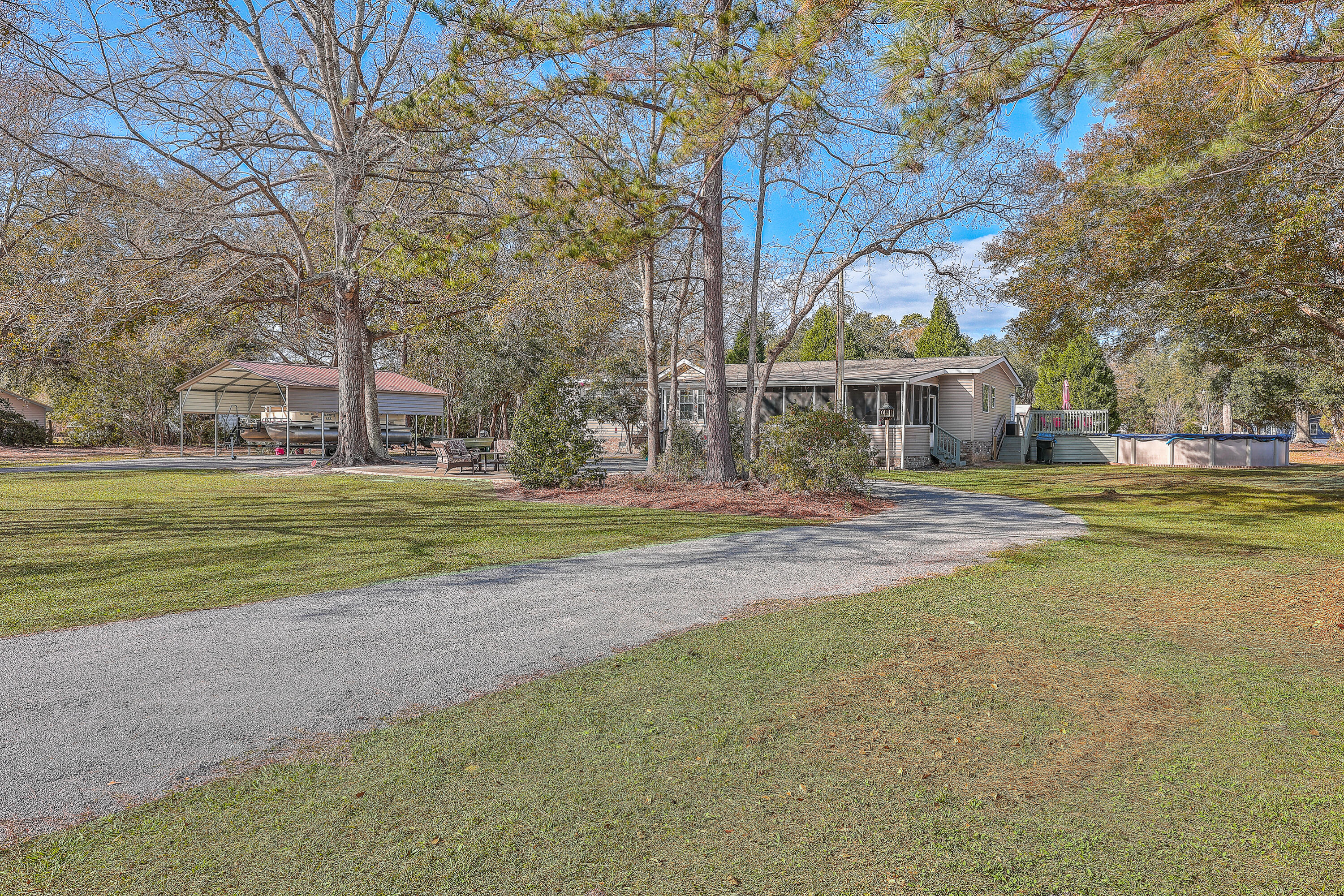 208 Catfish Landing Circle