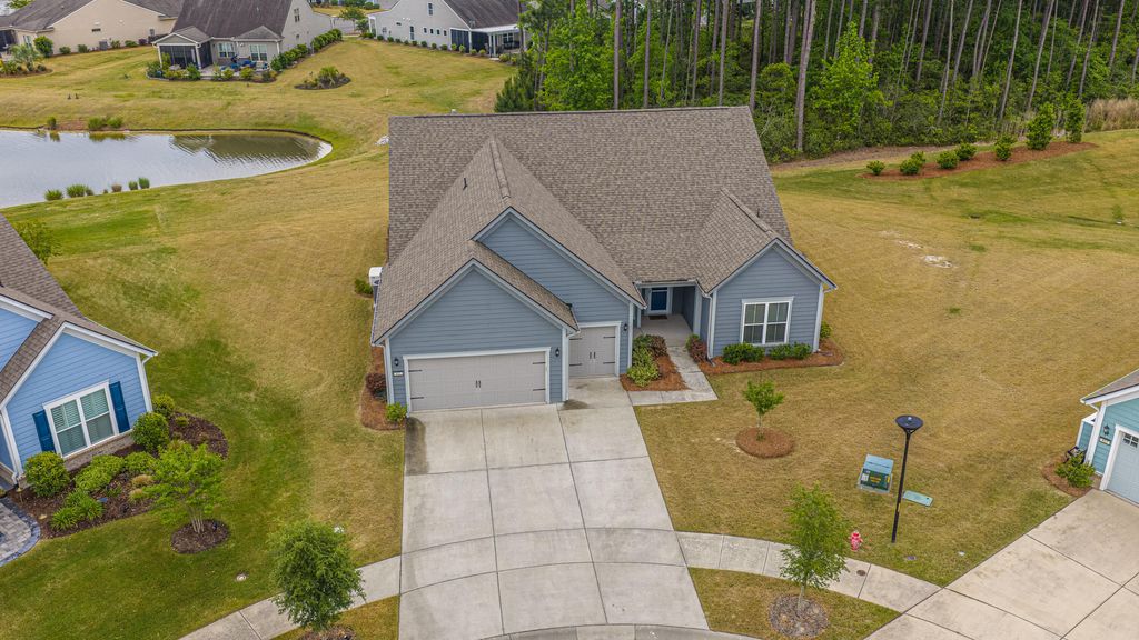 Photo of 410 Elm Cove Way, Summerville, SC 29486 (MLS # 26012579)