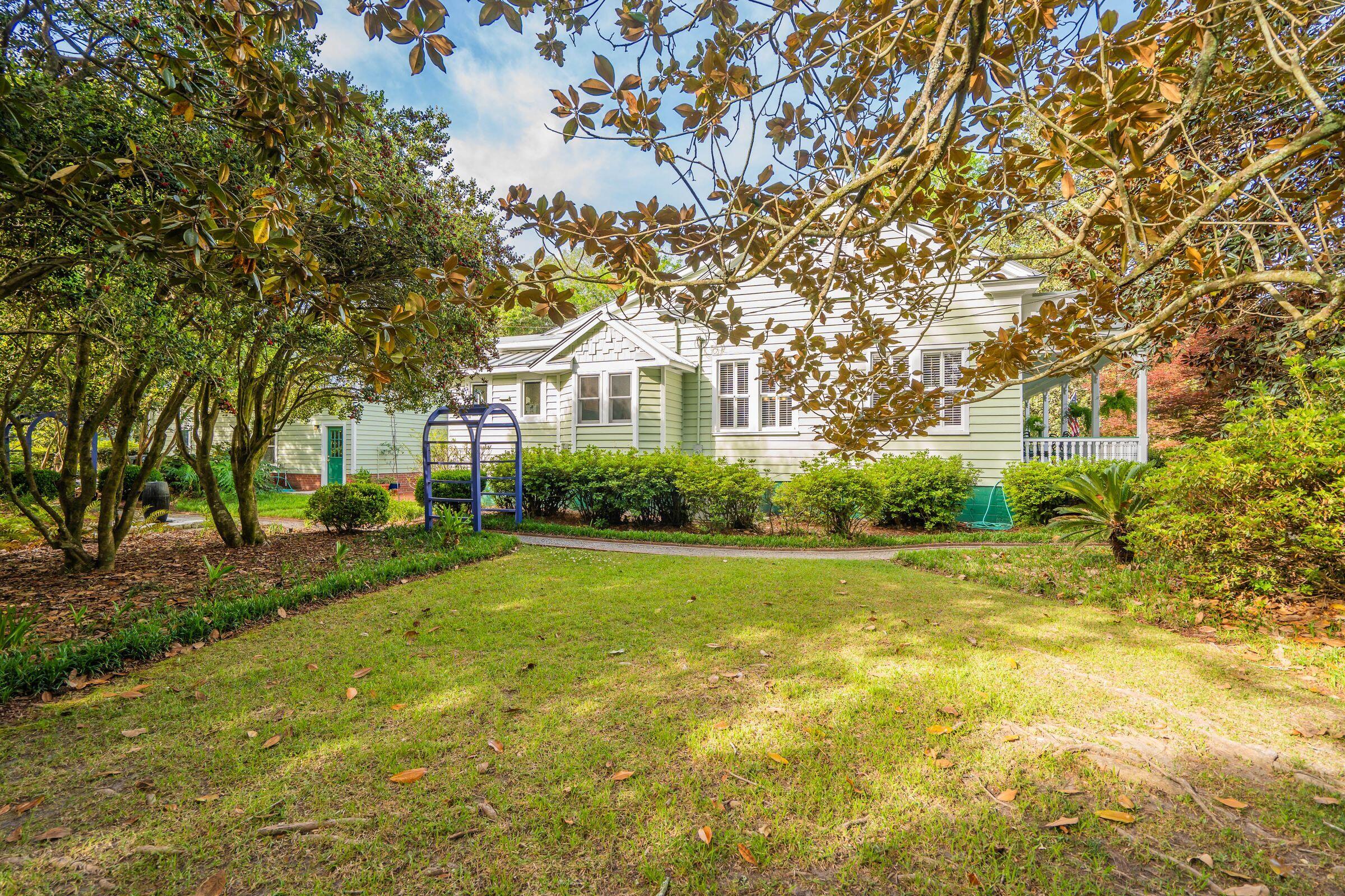 Summerville, South Carolina, 29483, United States, 3 Bedrooms Bedrooms, ,2 BathroomsBathrooms,Residential,Active,2036658