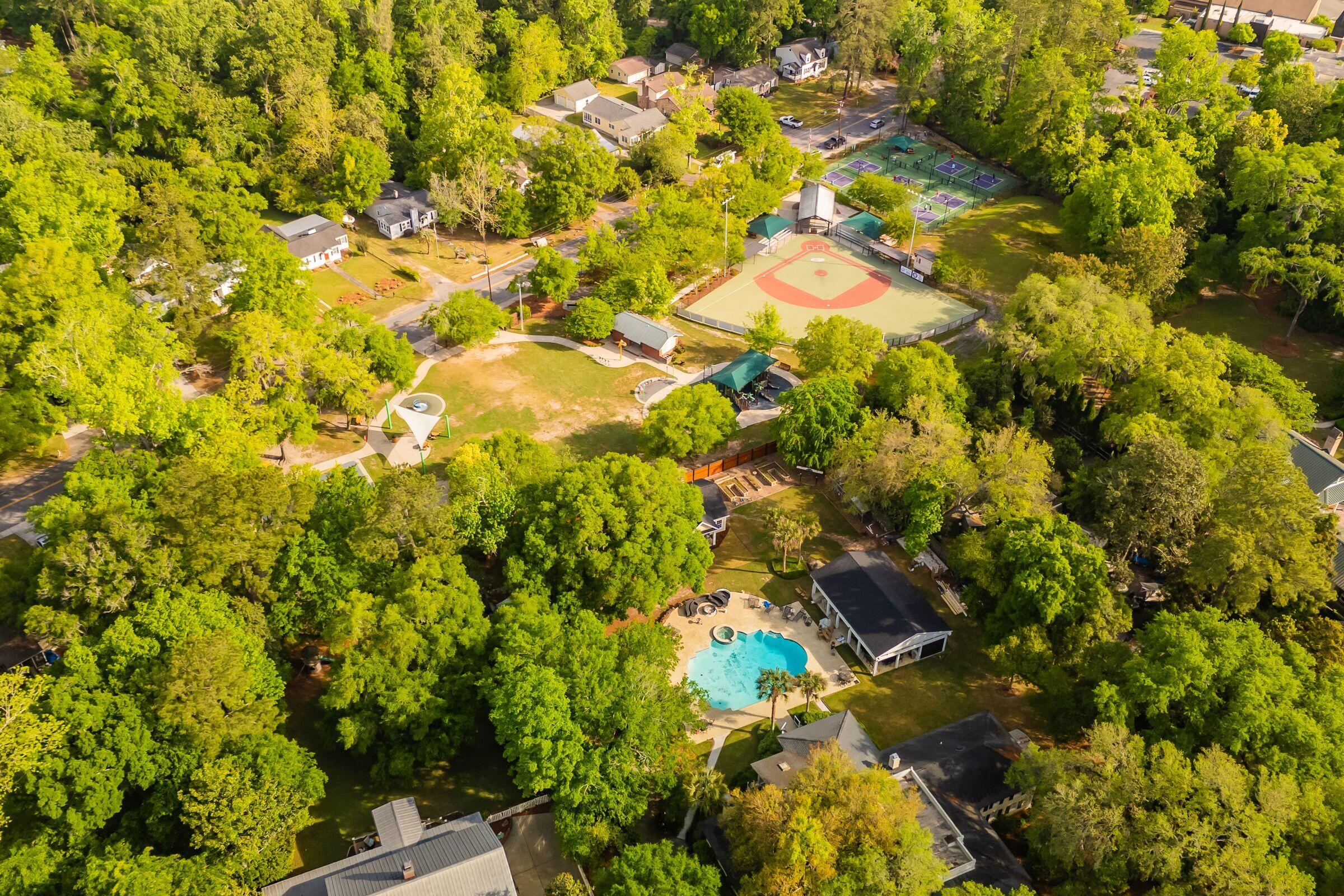 Summerville, South Carolina, 29483, United States, 3 Bedrooms Bedrooms, ,2 BathroomsBathrooms,Residential,Active,2036658