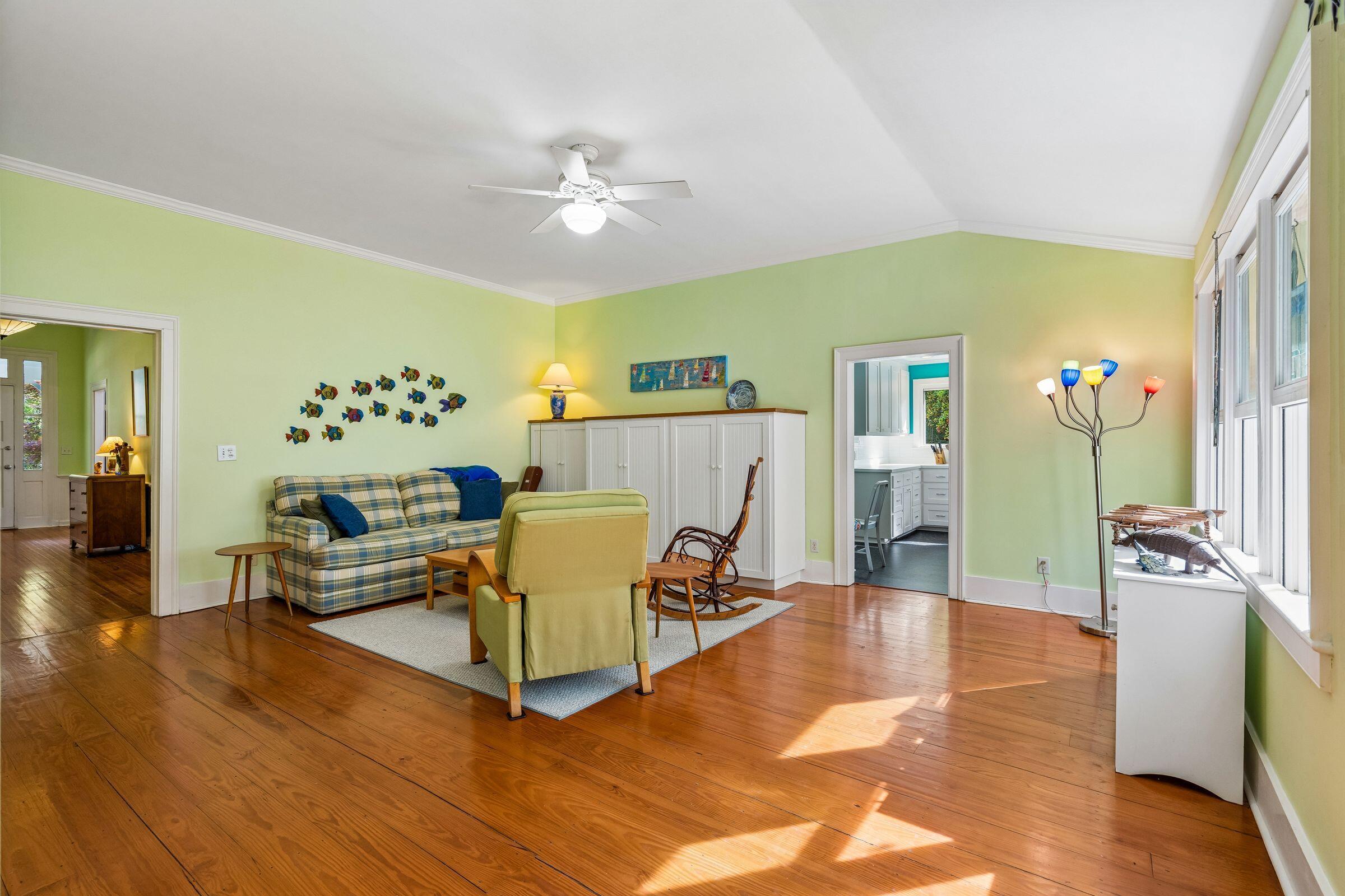 Summerville, South Carolina, 29483, United States, 3 Bedrooms Bedrooms, ,2 BathroomsBathrooms,Residential,Active,2036658