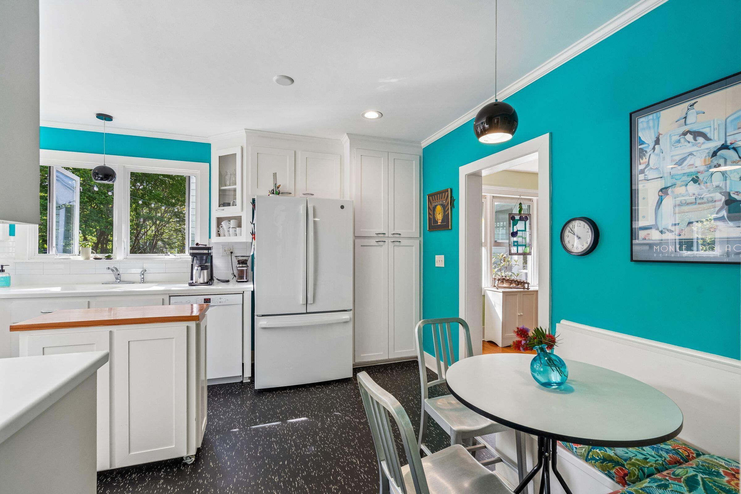 Summerville, South Carolina, 29483, United States, 3 Bedrooms Bedrooms, ,2 BathroomsBathrooms,Residential,Active,2036658