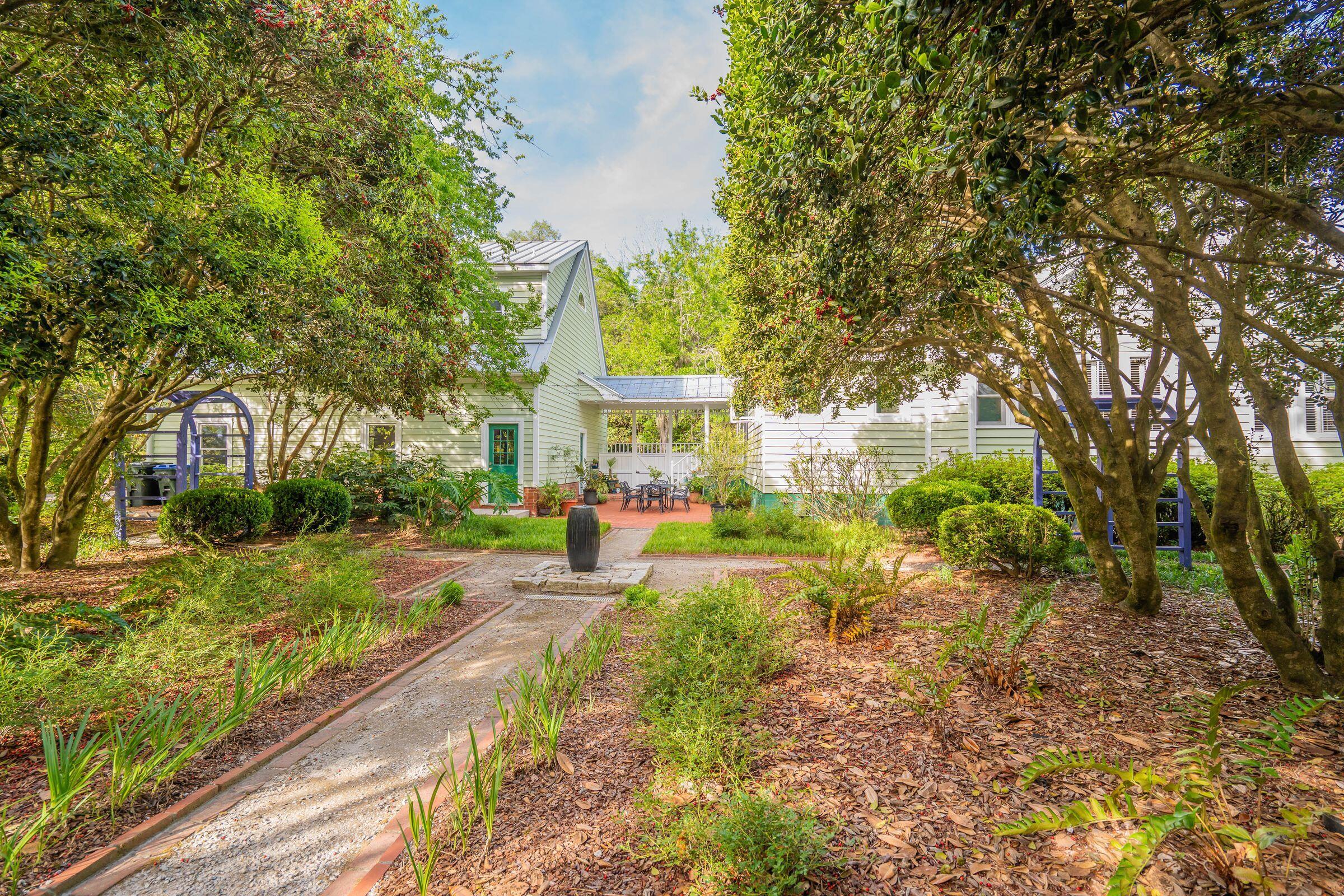 Summerville, South Carolina, 29483, United States, 3 Bedrooms Bedrooms, ,2 BathroomsBathrooms,Residential,Active,2036658